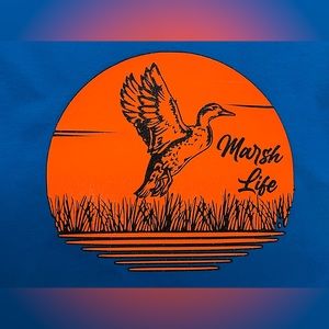 ✨SMALL T-SHIRT NEW NEVER WORN HEAT PRESSED DESIGN BLACK VINYL IS GLITTER VYNIL✨